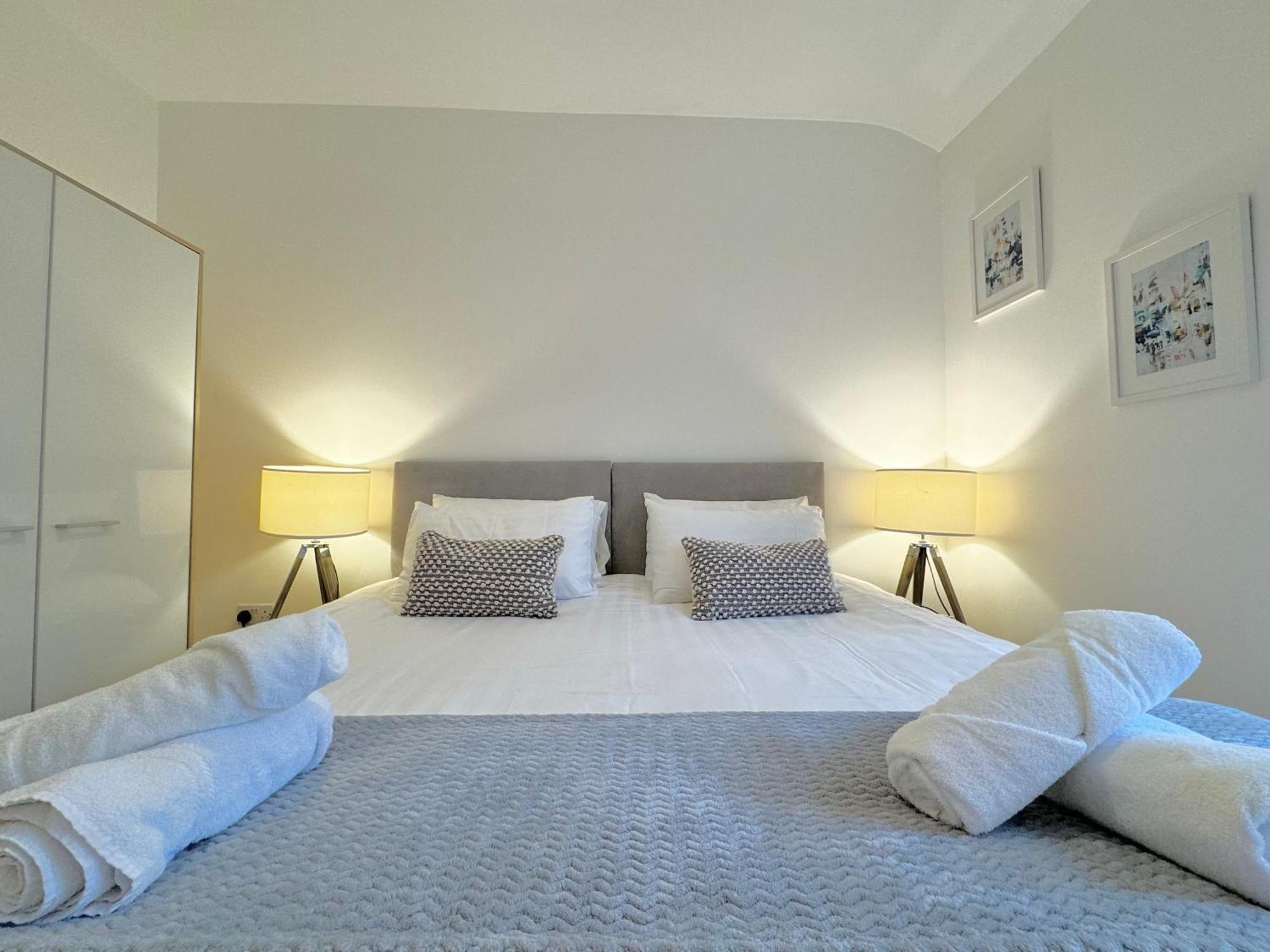 Nordic Suites Ulverston Eksteriør bilde