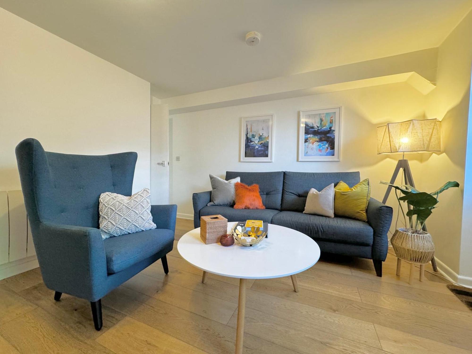 Nordic Suites Ulverston Eksteriør bilde
